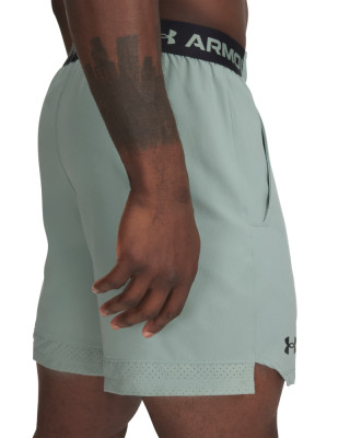 UA VANISH WOVEN 6IN SHORTS