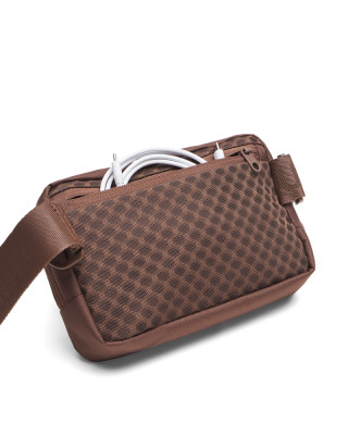 UA ESSENTIAL WB XBODY 